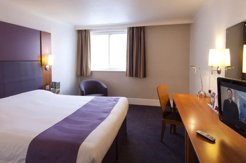 Premier Inn Birmingham South Rubery Exterior photo