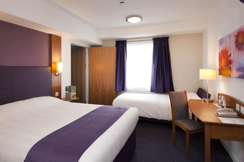 Premier Inn Birmingham South Rubery Exterior photo